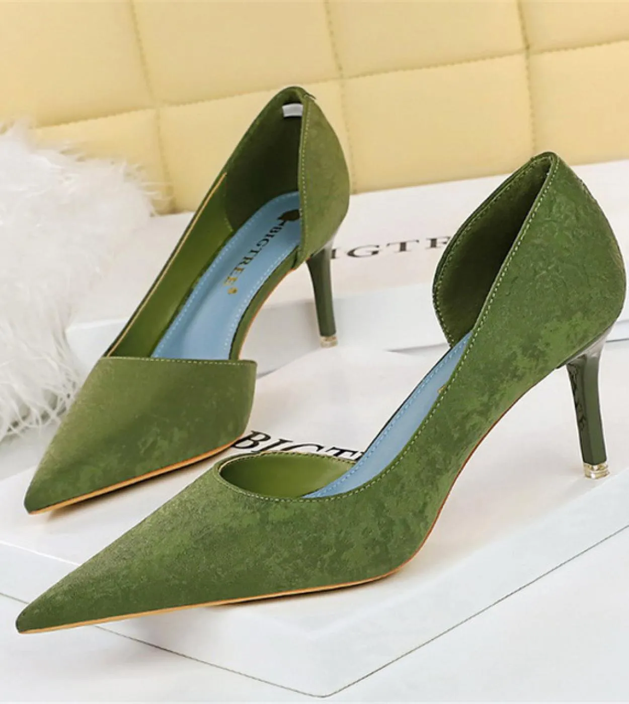 2023 Donna 7,5 cm 10,5 cm Tacchi alti Décolleté Lady Designer di marca di lusso Stiletto Tacchi medio-bassi Fetish Nightclub Ove