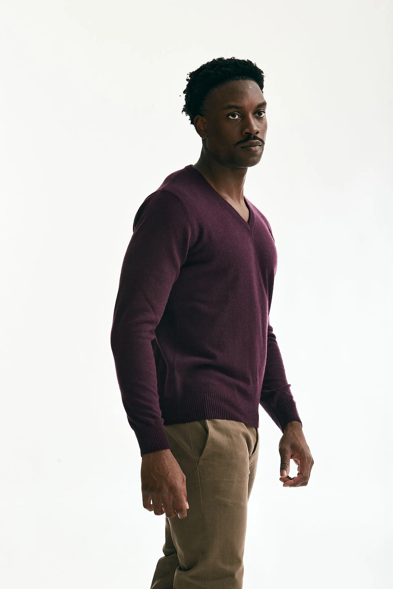 Maglia in cashmere prugna 