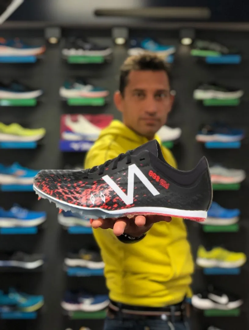 New Balance md800