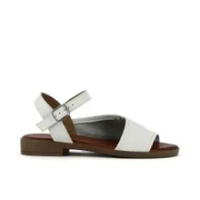 Sandali bassi bianchi in pelle con maxi fascia